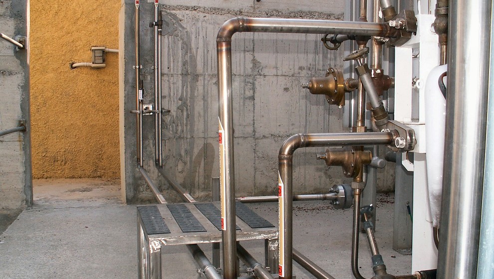 Serbatoio ossigeno liquido | serbatoio azoto | installazione tank criogenici | impianti gas medicali